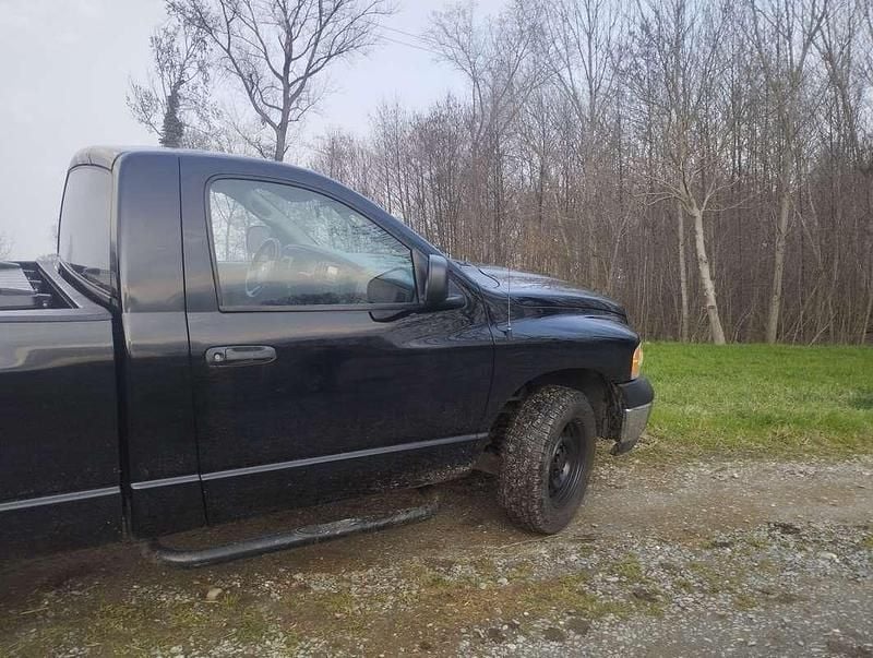 Usata Dodge Ram 220 CV (161 kW) 2005 Nero Pick-up