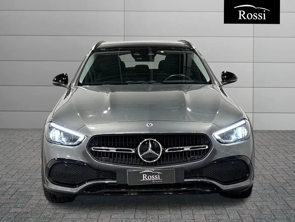 Usata Mercedes 220 Advanced 198 CV (145 kW) 2023 Station wagon