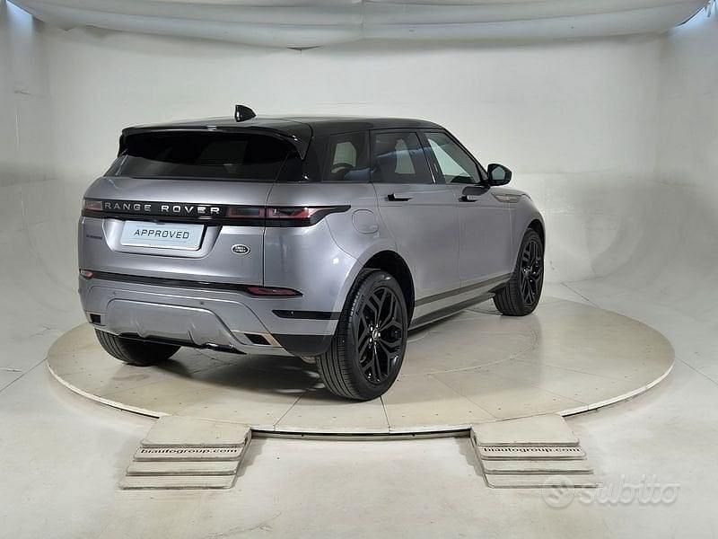 Usata Land Rover Range Rover evoque R-Dynamic 163 CV (119 kW) 2022 Eiger grey SUV