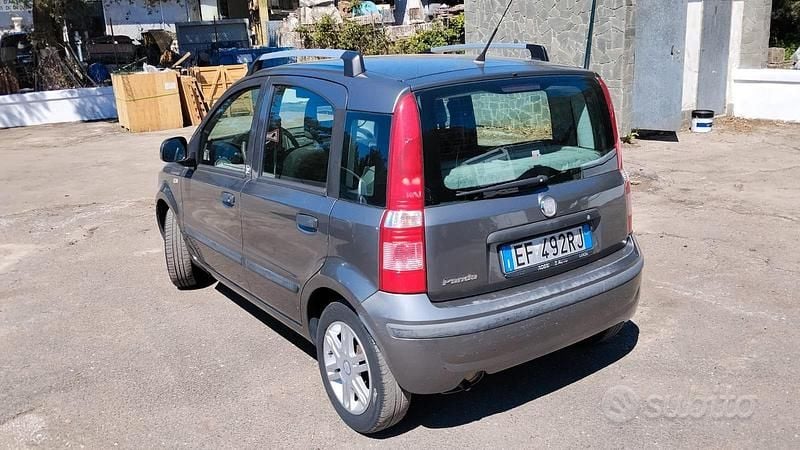 Usata Fiat Panda 69 CV (50 kW) 2011 Utilitaria