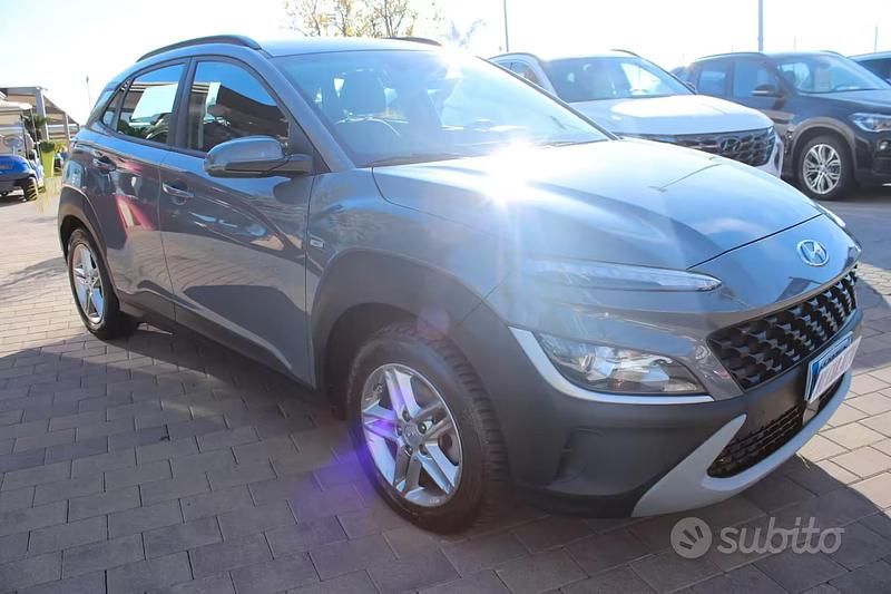 Usata Hyundai Kona 136 CV (100 kW) 2021 Grigio SUV