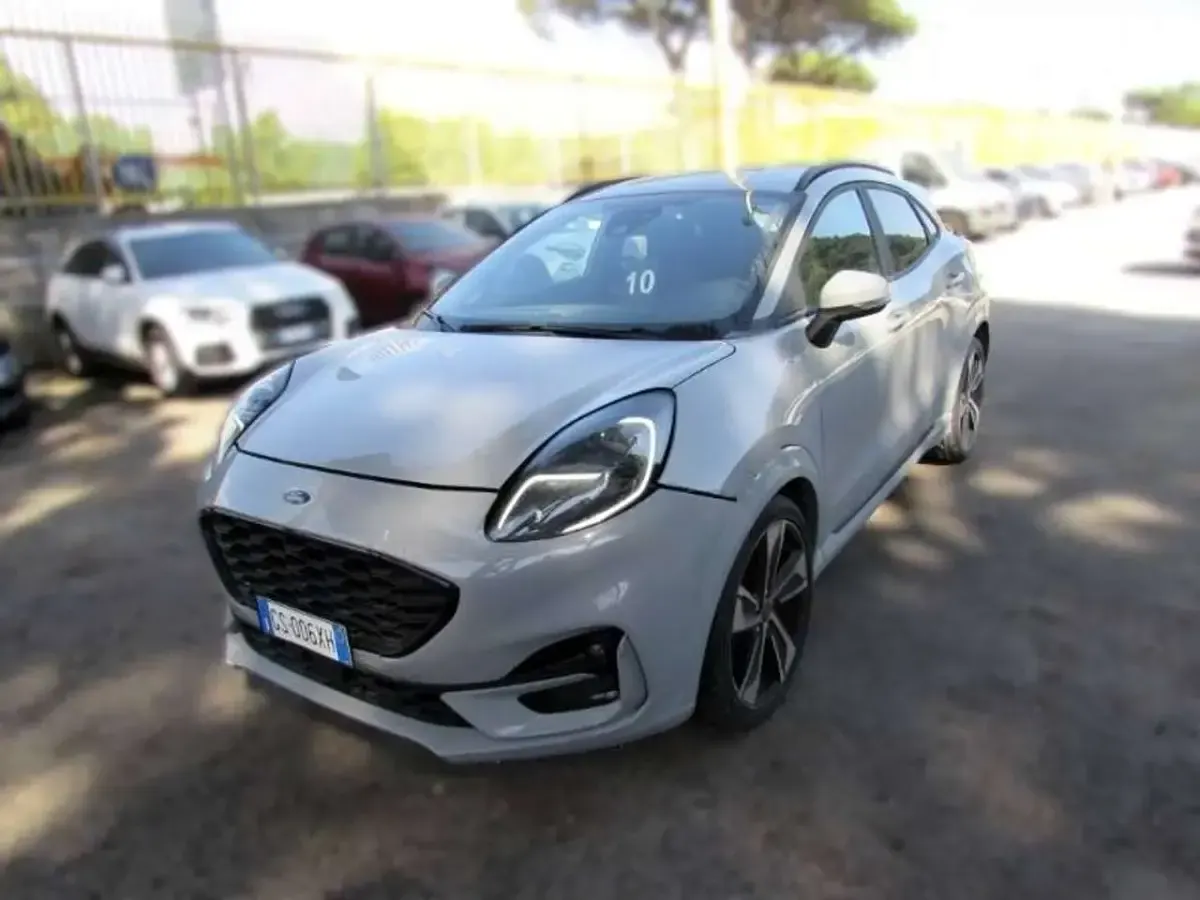 Usata Ford Puma ST-Line X 125 CV (91 kW) 2024 Solar silver SUV