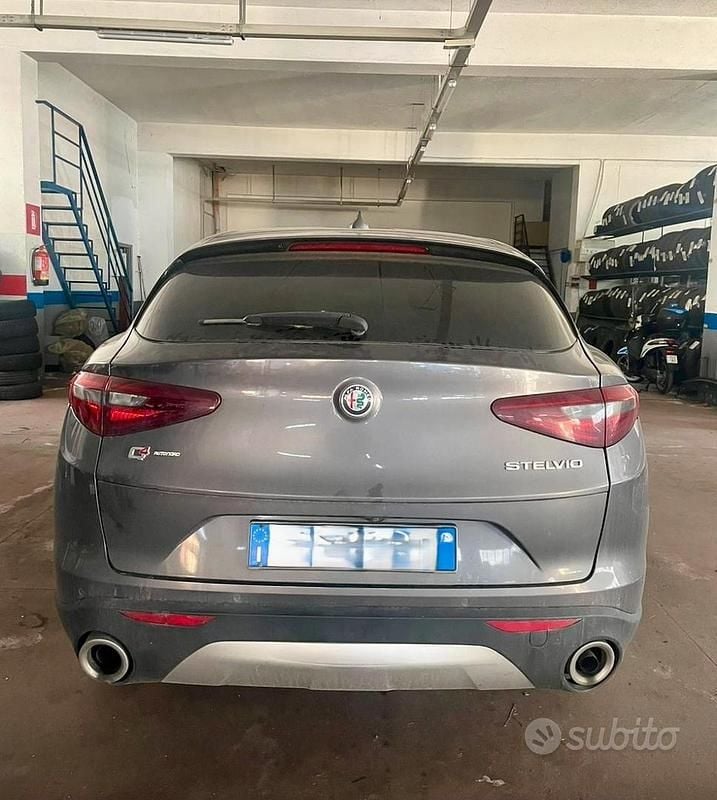 Usata Alfa Romeo Stelvio 210 CV (154 kW) 2018 SUV