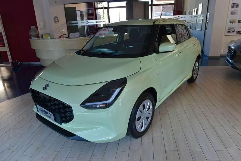 Nuova Suzuki Swift 83 CV (61 kW) 2025 Bianco artico Berlina