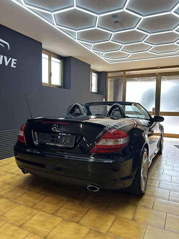 Usata Mercedes SLK350 AMG 272 CV (200 kW) 2004 Nero Cabrio