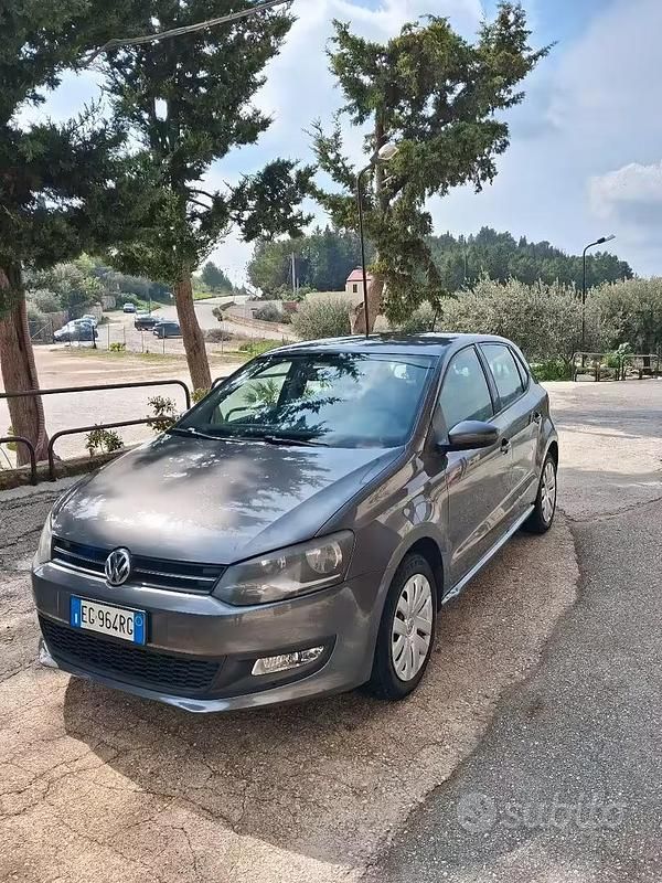 Usata VW Polo 90 CV (66 kW) 2011 Utilitaria