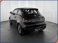Nuova Fiat 500 Icon 65 CV (47 kW) 2026 Nero Utilitaria