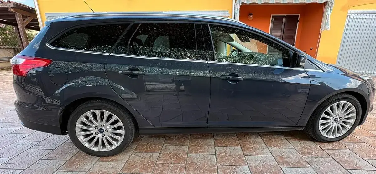 Usata Ford Focus Titanium 115 CV (84 kW) 2011 Station wagon