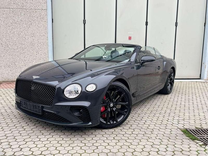 Usata Bentley Continental GT Convertible 551 CV (405 kW) 2023 Grigio Cabrio
