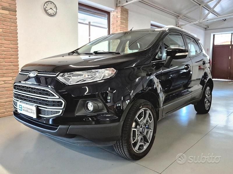 Usata Ford Ecosport 125 CV (91 kW) 2015 Nero SUV