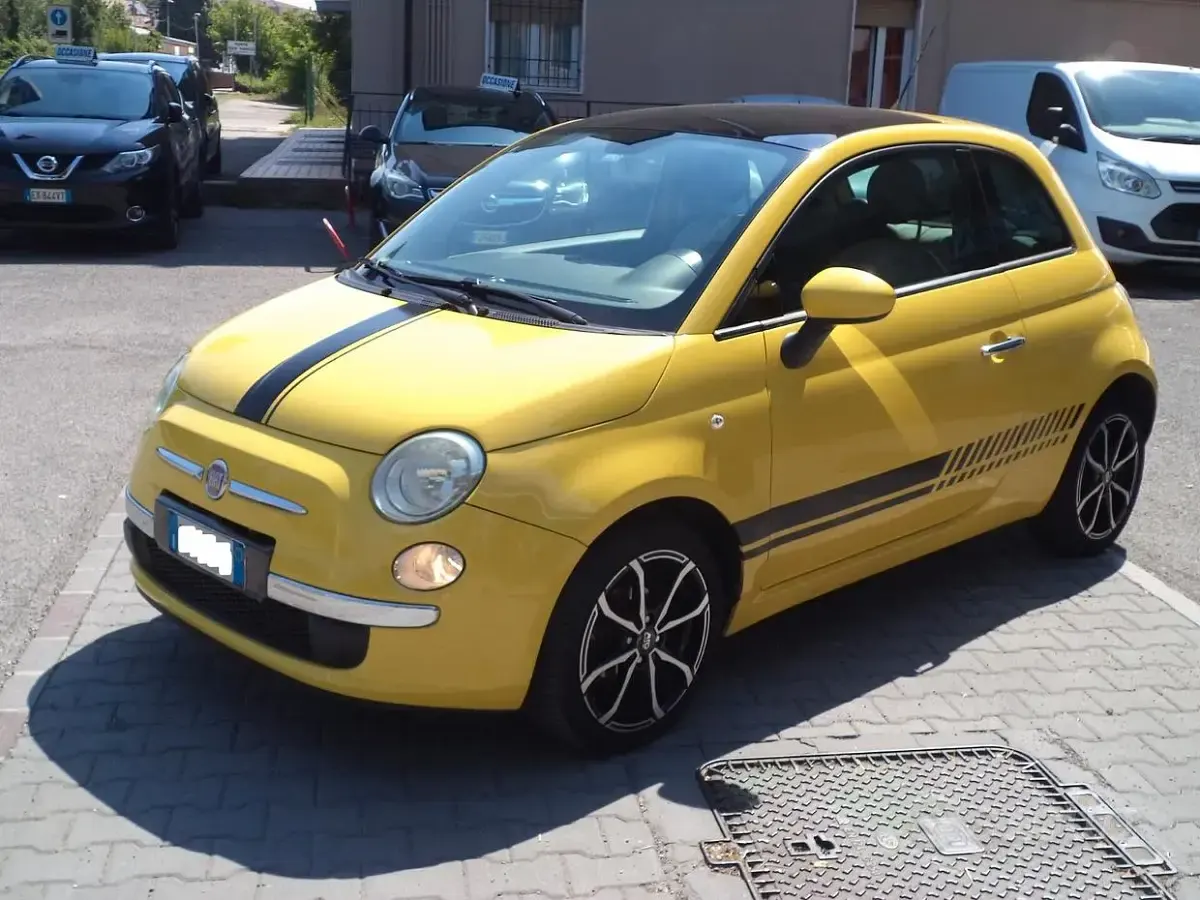 Usata Fiat 500 Lounge 69 CV (50 kW) 2010 Giallo Berlina