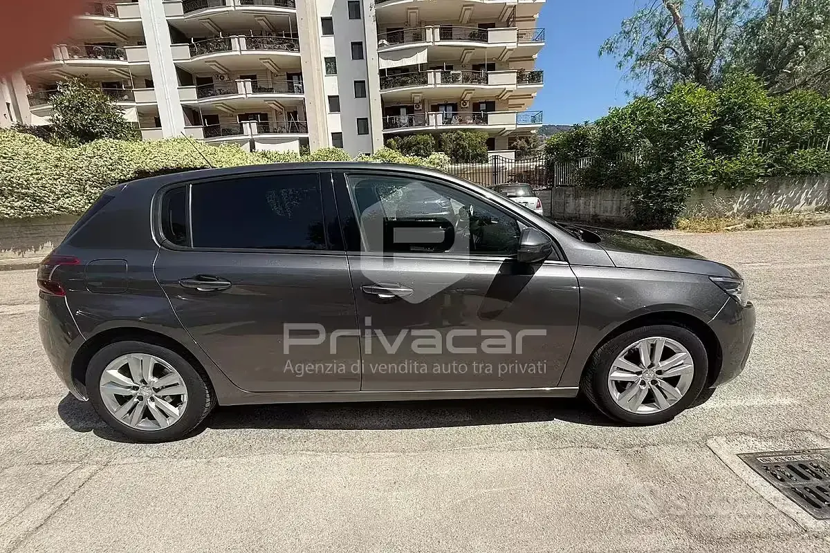 Usata Peugeot 308 Allure 120 CV (88 kW) 2017 Grigio Utilitaria