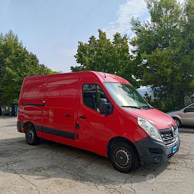 Occasion Renault Master 129 ch (94 kW) 2016 Rouge Berline
