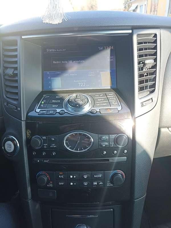 Usata Infiniti QX70 245 CV (180 kW) 2016 Nero SUV
