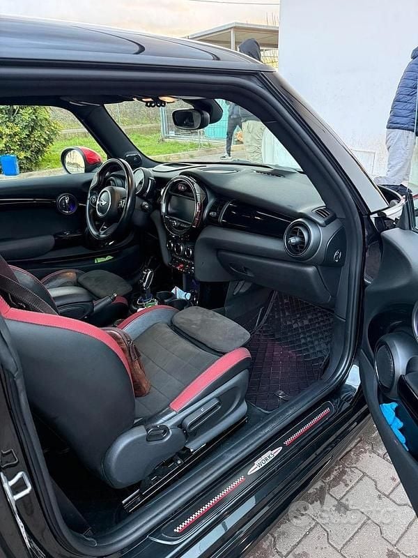 Usata Mini John Cooper Works 231 CV (169 kW) 2018 Nero Utilitaria