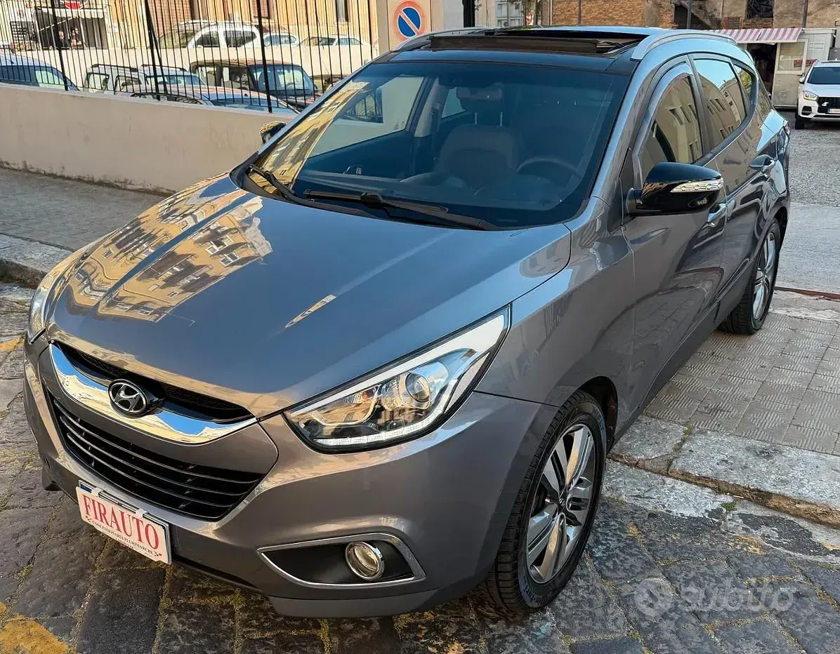 Usata Hyundai ix35 Xpossible 115 CV (84 kW) 2014 Grigio SUV