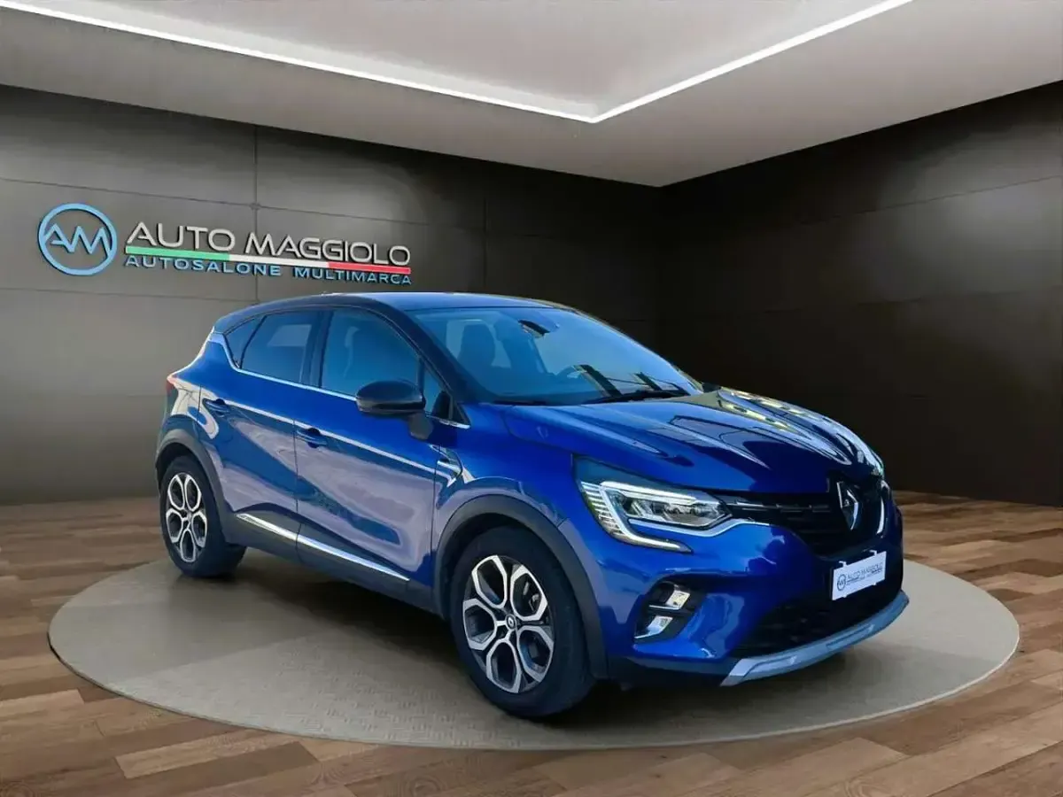 Usata Renault Captur Techno 145 CV (106 kW) 2022 Blu SUV