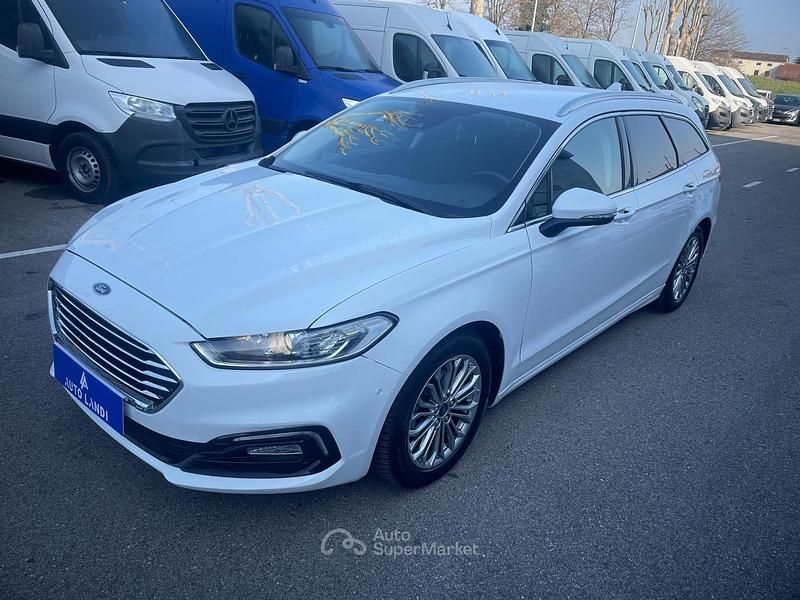 Usata Ford Mondeo Business Edition 150 CV (110 kW) 2021 Bianco Station wagon