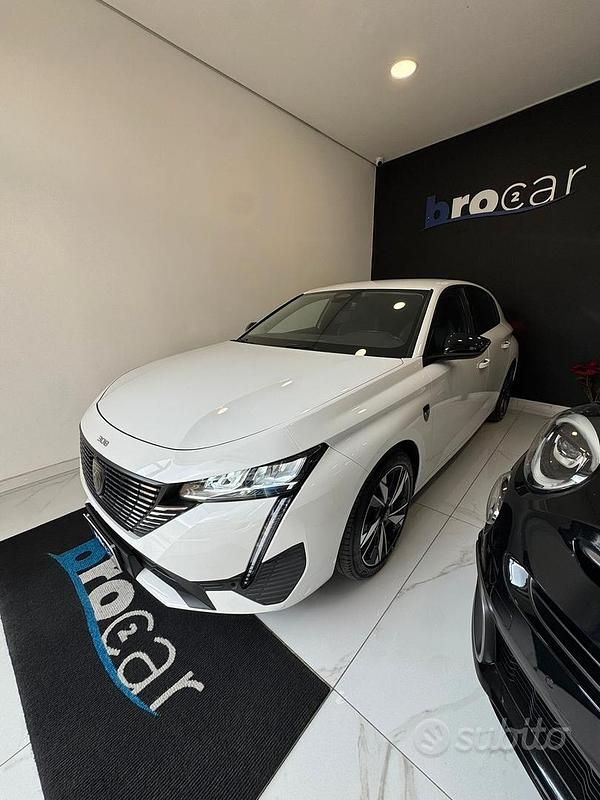 Usata Peugeot 308 Allure 130 CV (95 kW) 2022 Bianco Berlina