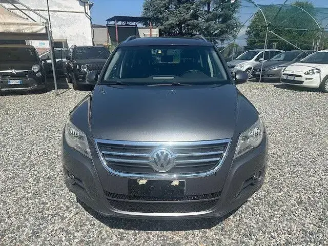Usata VW Tiguan Sport 140 CV (102 kW) 2010 Nero SUV