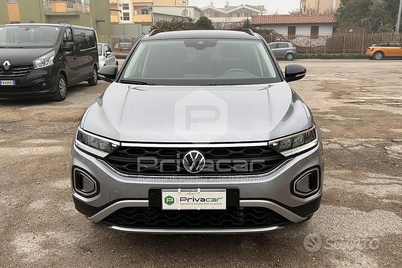 Usata VW T-Roc Edition 150 CV (110 kW) 2024 Grigio SUV
