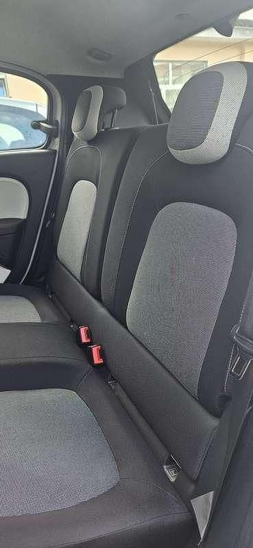 Usata Renault Twingo Equilibre 30 kW (42 CV) 2023 Bianco Utilitaria