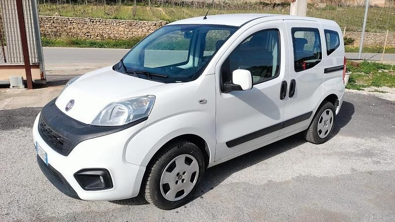 Usata Fiat Fiorino Trekking 95 CV (69 kW) 2018 Bianco Monovolume
