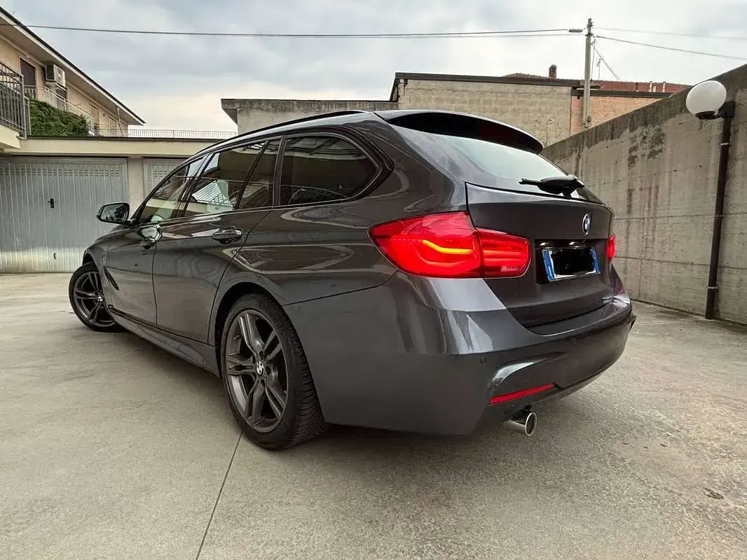Usata BMW 318 M Sport 150 CV (110 kW) 2016 Grigio Station wagon