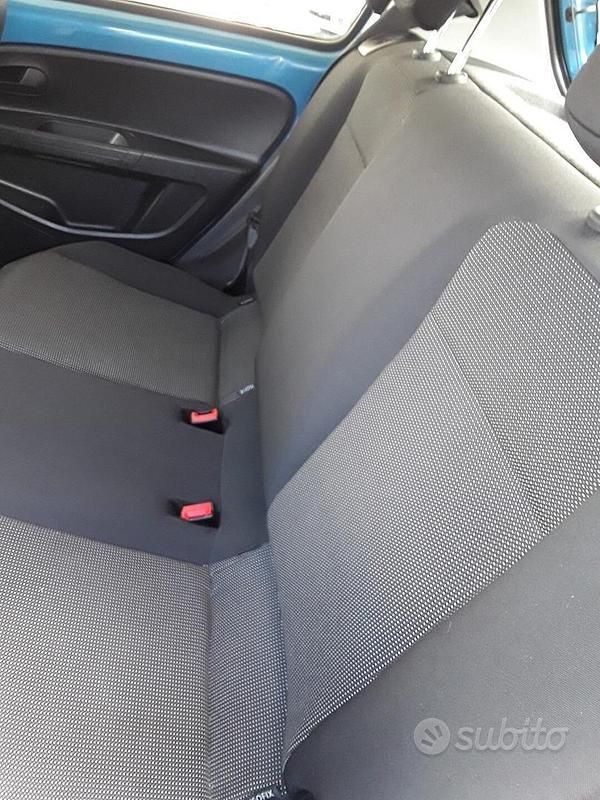 Usata VW up! 2018 Blu Utilitaria