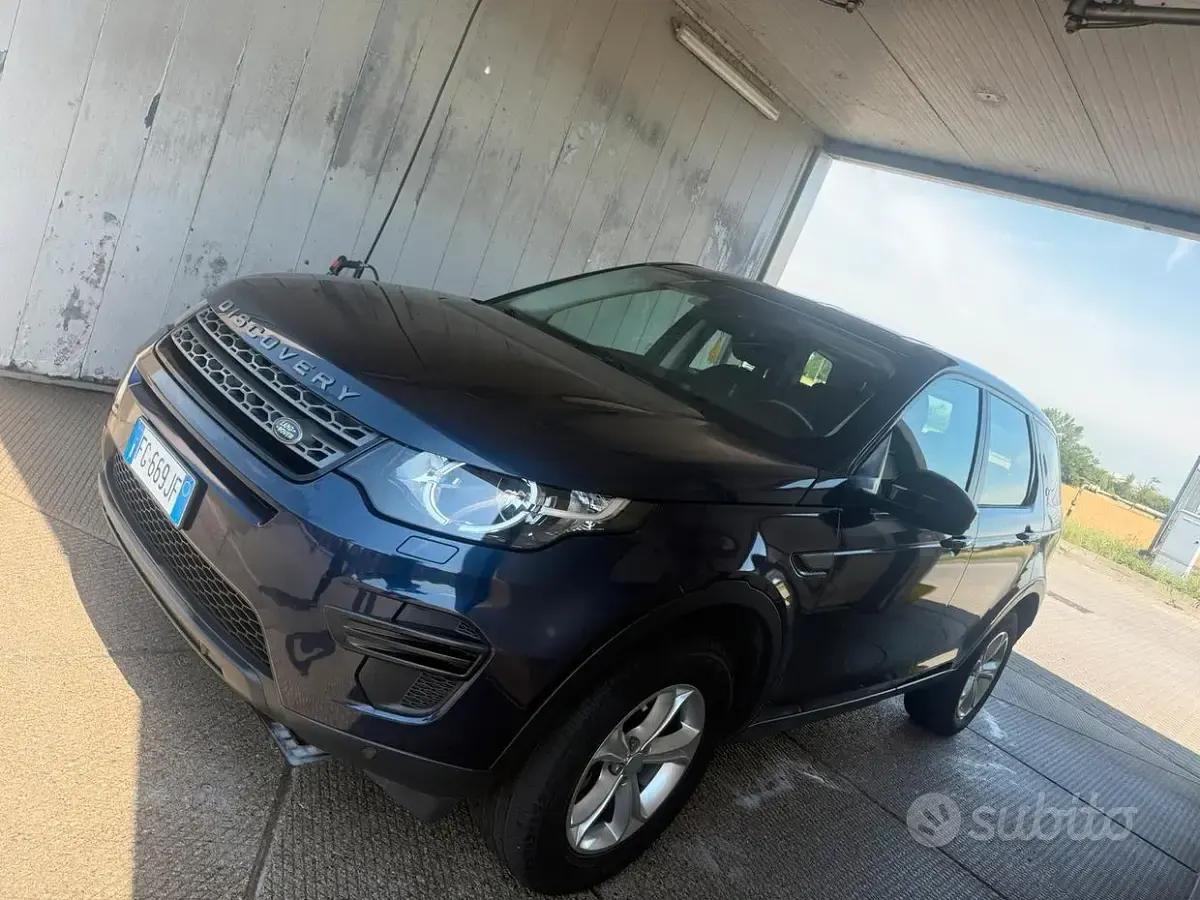 Usata Land Rover Discovery Sport 150 CV (110 kW) 2016 Bluazzurro SUV