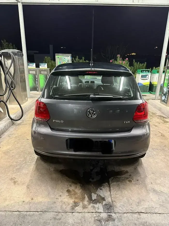 Usata VW Polo 90 CV (66 kW) 2010 Grigio Utilitaria