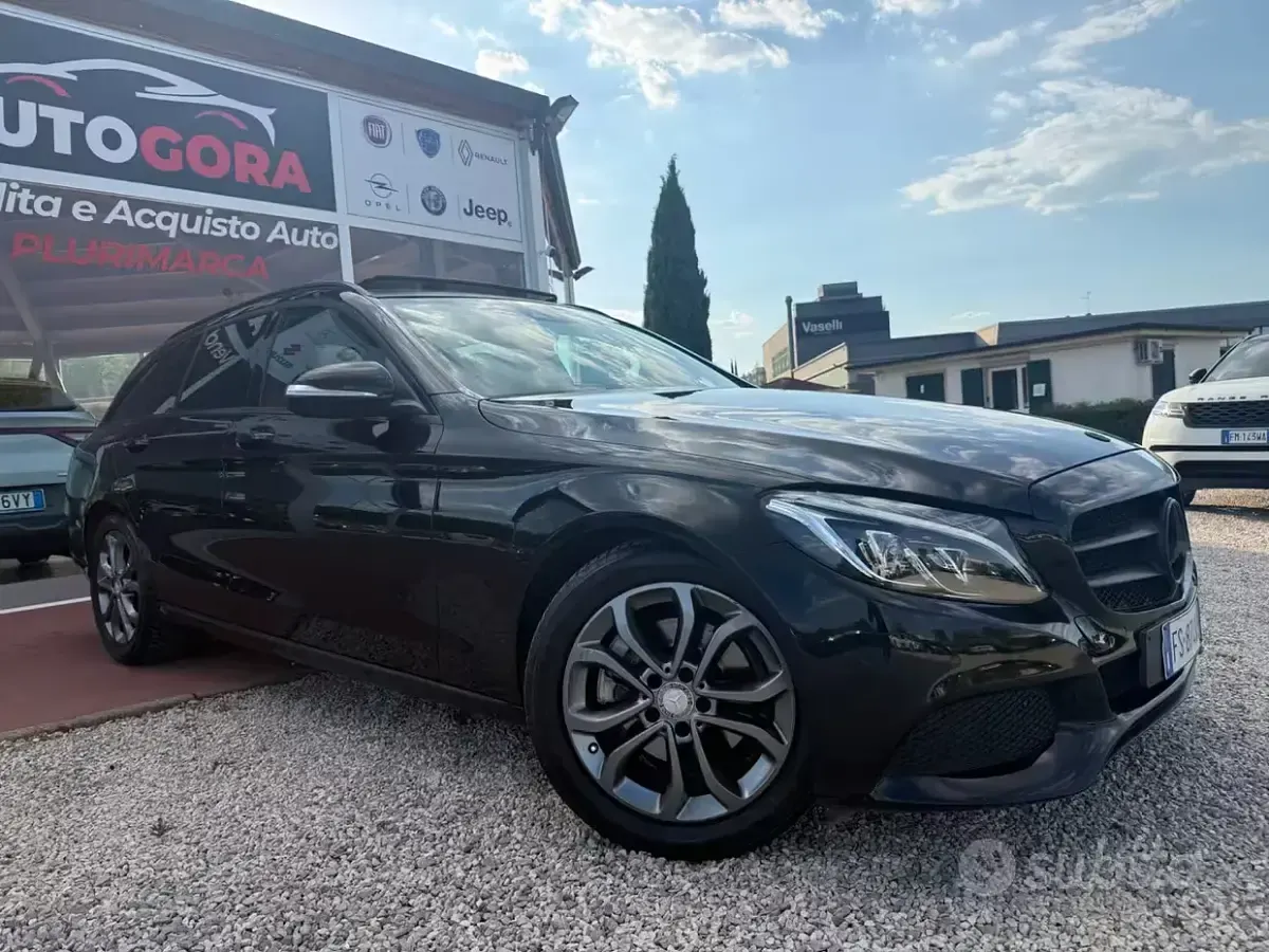 Usata Mercedes C220 Premium 170 CV (125 kW) 2015 Nero Station wagon