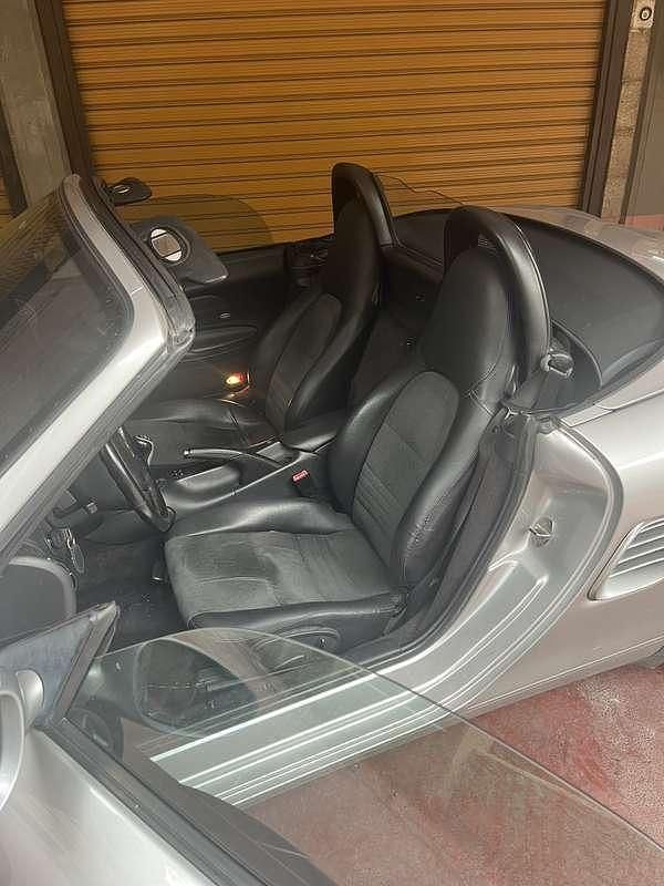 Usata Porsche Boxster 228 CV (167 kW) 2003 Argento Cabrio