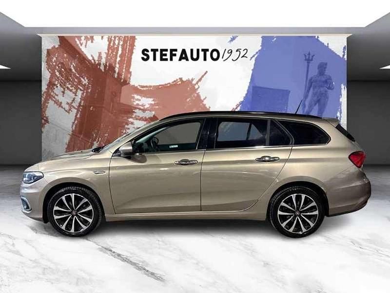Usata Fiat Tipo Easy 120 CV (88 kW) 2017 Argento Station wagon
