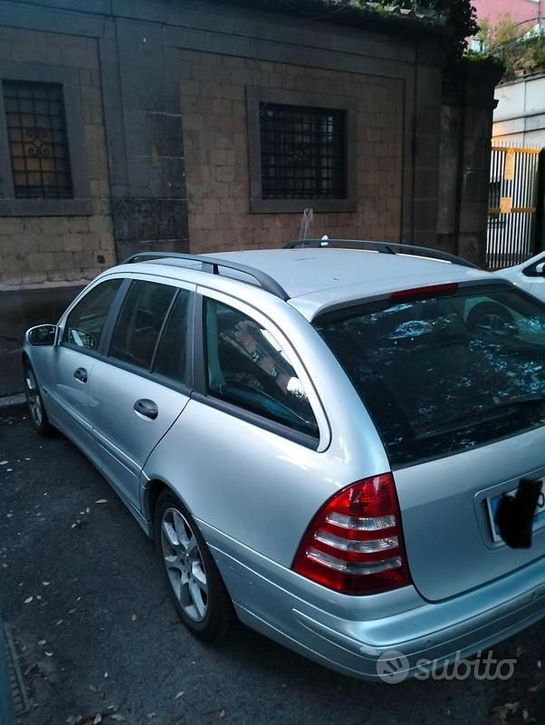 Usata Mercedes C200 2005 Grigio Station wagon