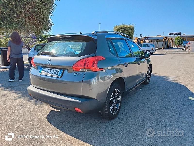 Usata Peugeot 2008 S 92 CV (67 kW) 2013 Grigio SUV