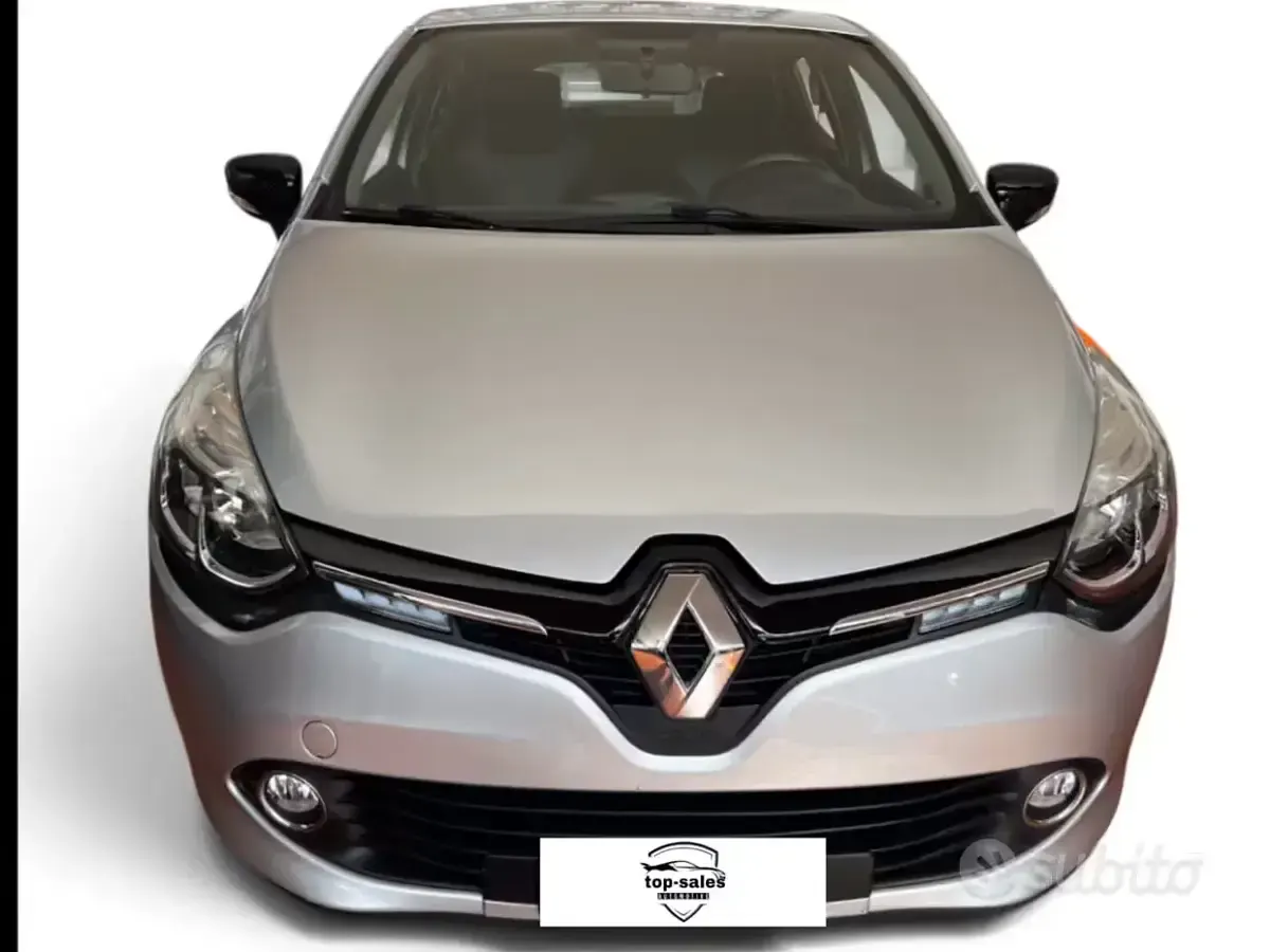 Usata Renault Clio IV Zen 73 CV (53 kW) 2017 Grigio Berlina