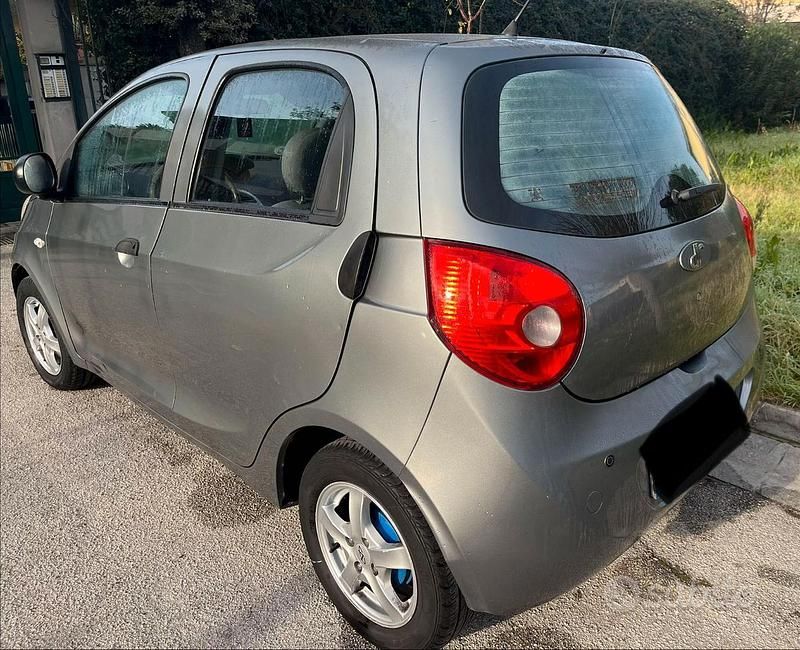 Usata DR DR1 83 CV (61 kW) 2011 Grigio Utilitaria