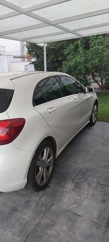 Usata Mercedes 180 Business 148 CV (108 kW) 2017 Bianco Berlina