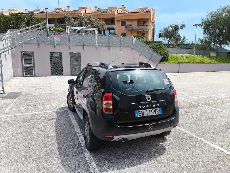 Usata Dacia Duster 2014 Nero SUV