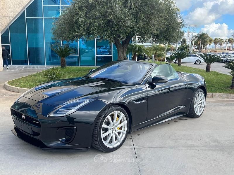 Usata Jaguar F-Type R-Dynamic 300 CV (220 kW) 2017 Nero Cabrio