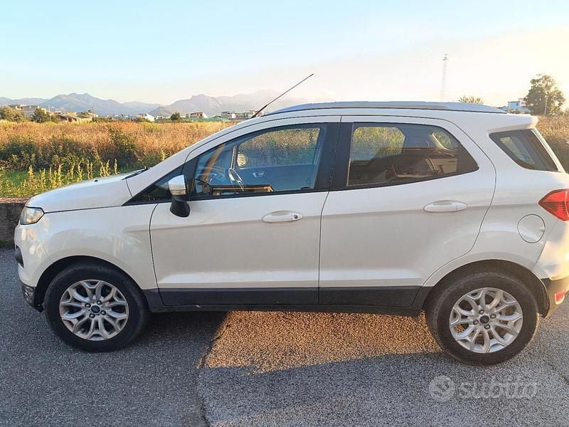 Usata Ford Ecosport Sport 100 CV (73 kW) 2017 Bianco SUV
