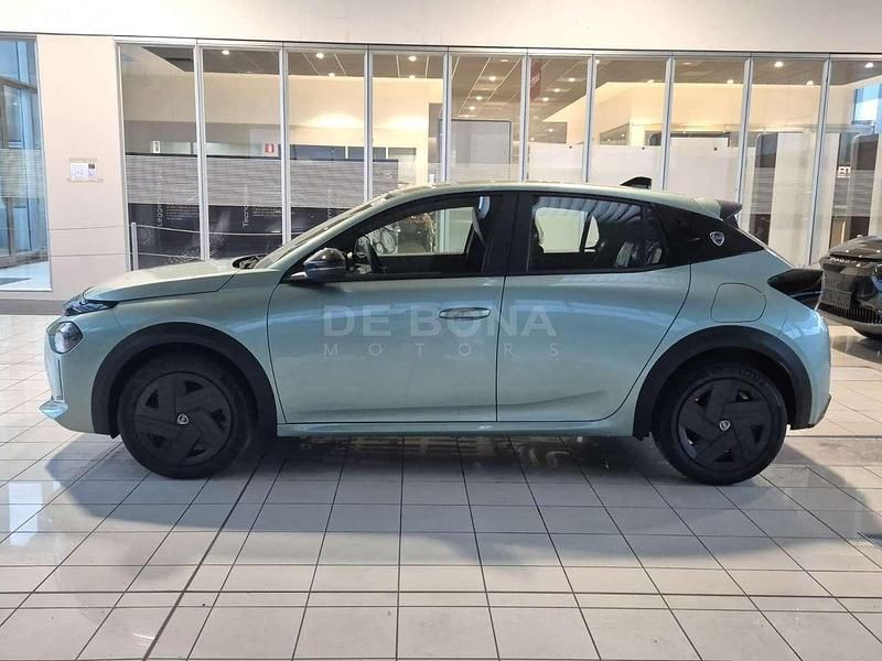 Nuova Lancia Ypsilon 110 CV (80 kW) 2025 Vernice verde giada Utilitaria