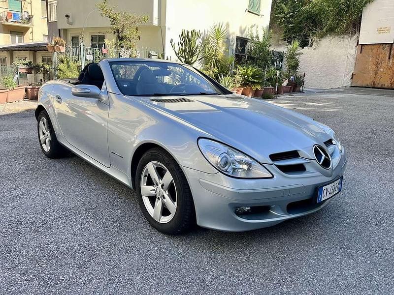 Usata Mercedes SLK200 163 CV (119 kW) 2005 Cabrio