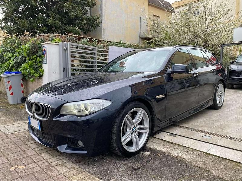 Usata BMW 520 184 CV (135 kW) 2011 Nero Station wagon
