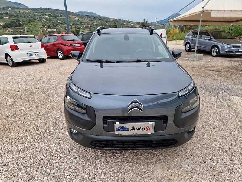 Usata Citroën C4 Live 99 CV (72 kW) 2016 Grigio Berlina