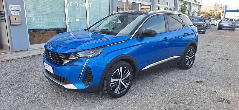 Usata Peugeot 3008 Allure 131 CV (96 kW) 2021 Blu/azzurro SUV