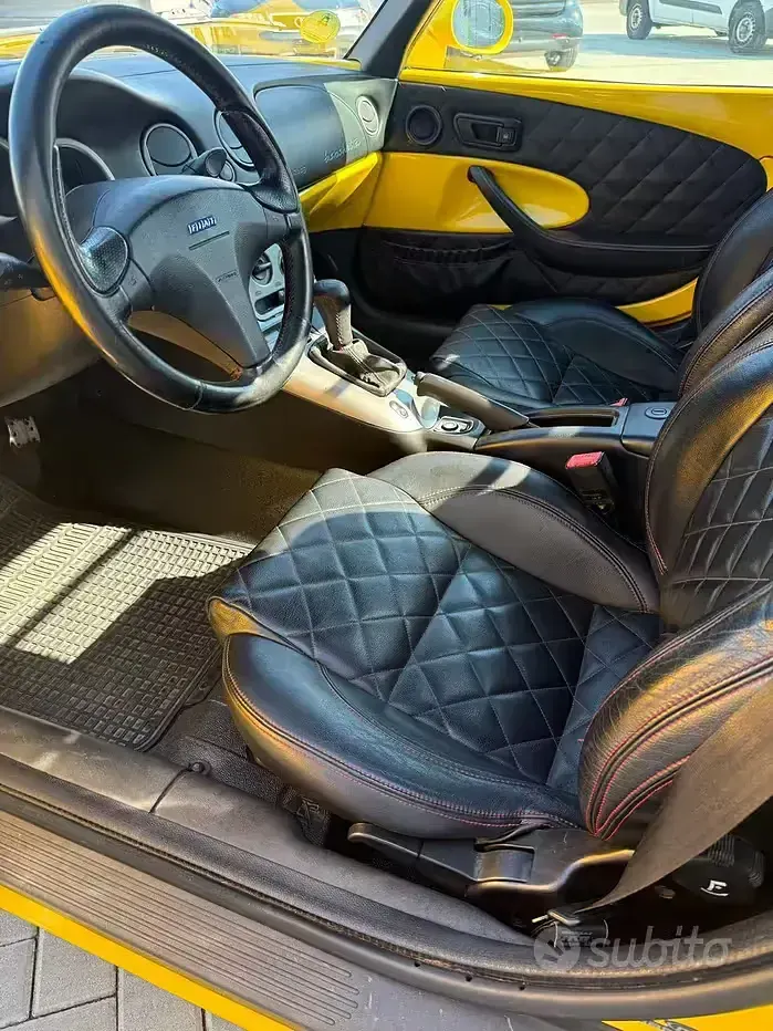 Usata Fiat Barchetta 131 CV (96 kW) 2000 Giallo Cabrio