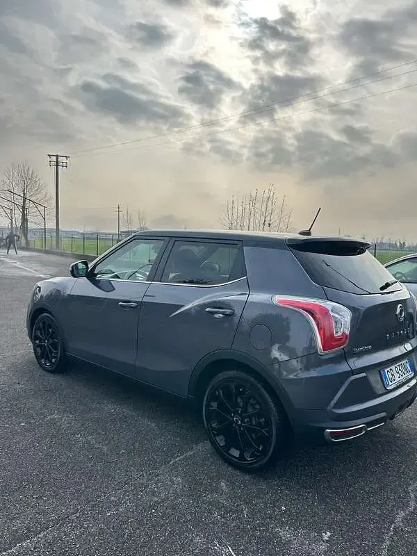 Usata SsangYong Tivoli 128 CV (94 kW) 2020 SUV