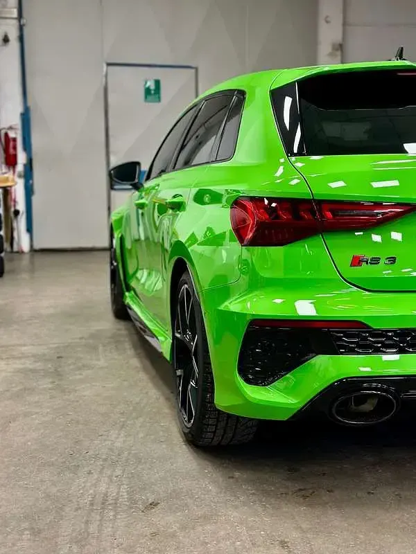 Usata Audi RS3 400 CV (294 kW) 2023 Verde Berlina